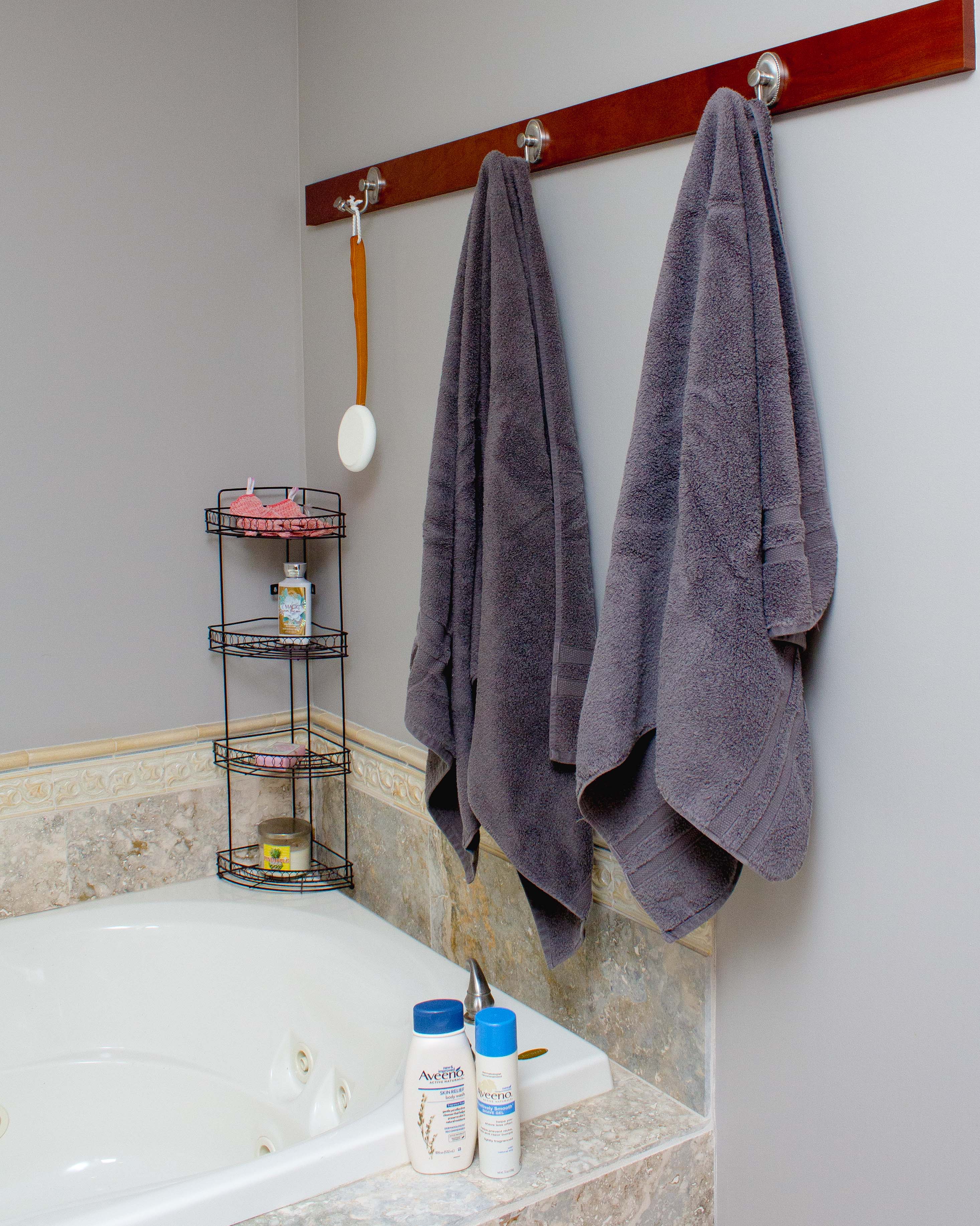 5 TIPS FOR BATHROOM ORGANIZATION