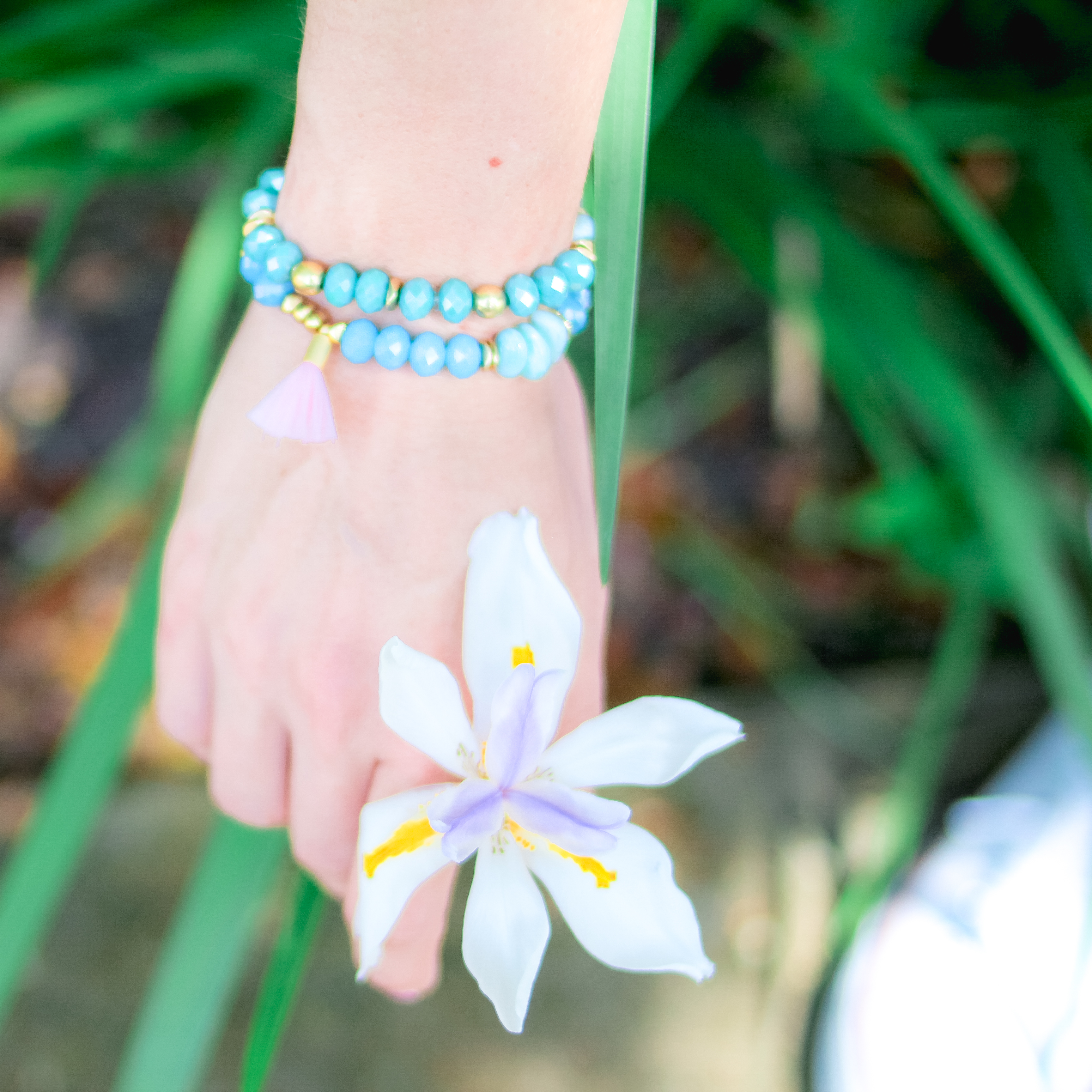 ETHICAL JEWELRY BATEY GIRLS