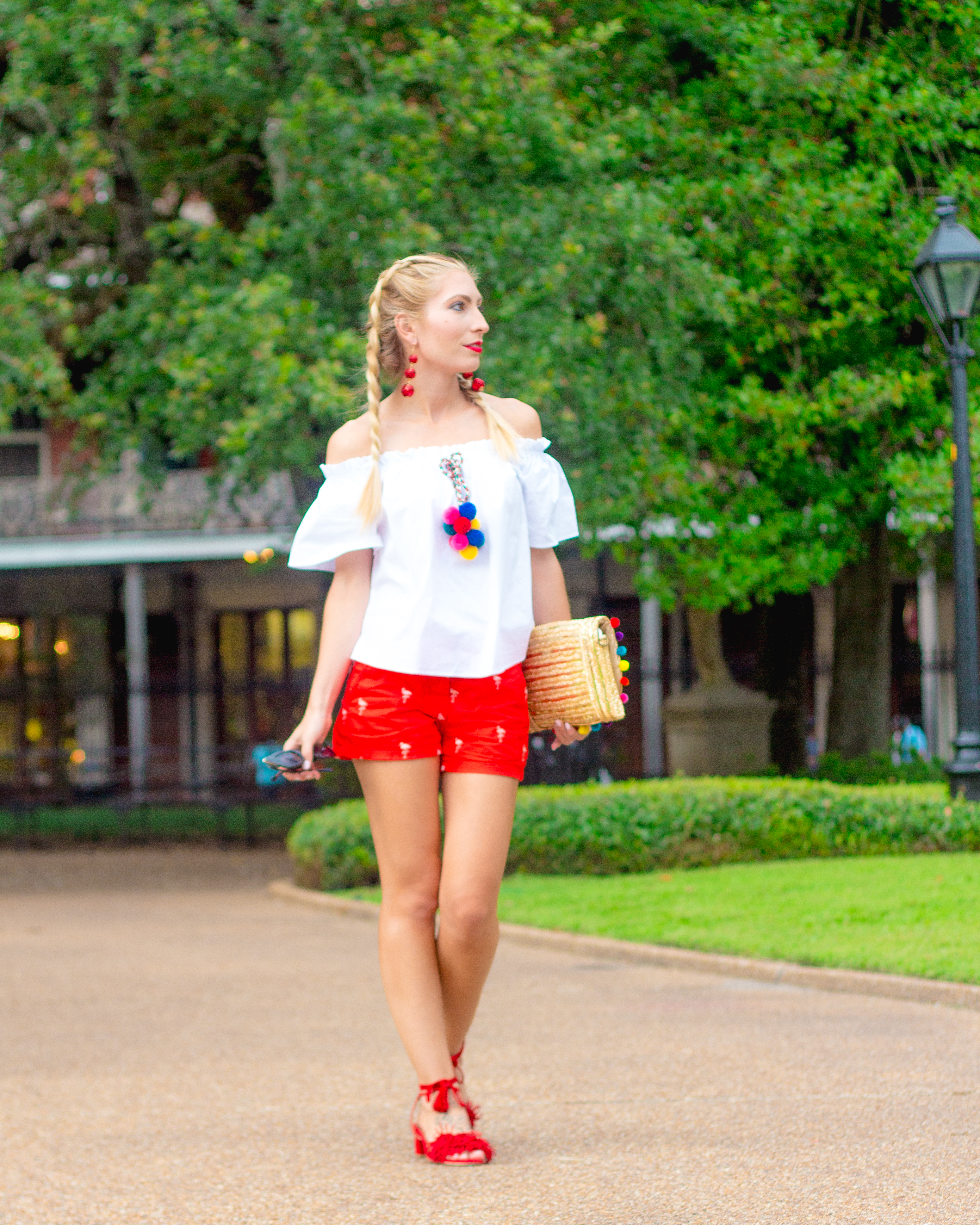 DIY POM POM CLUTCH + POM-POM TOP