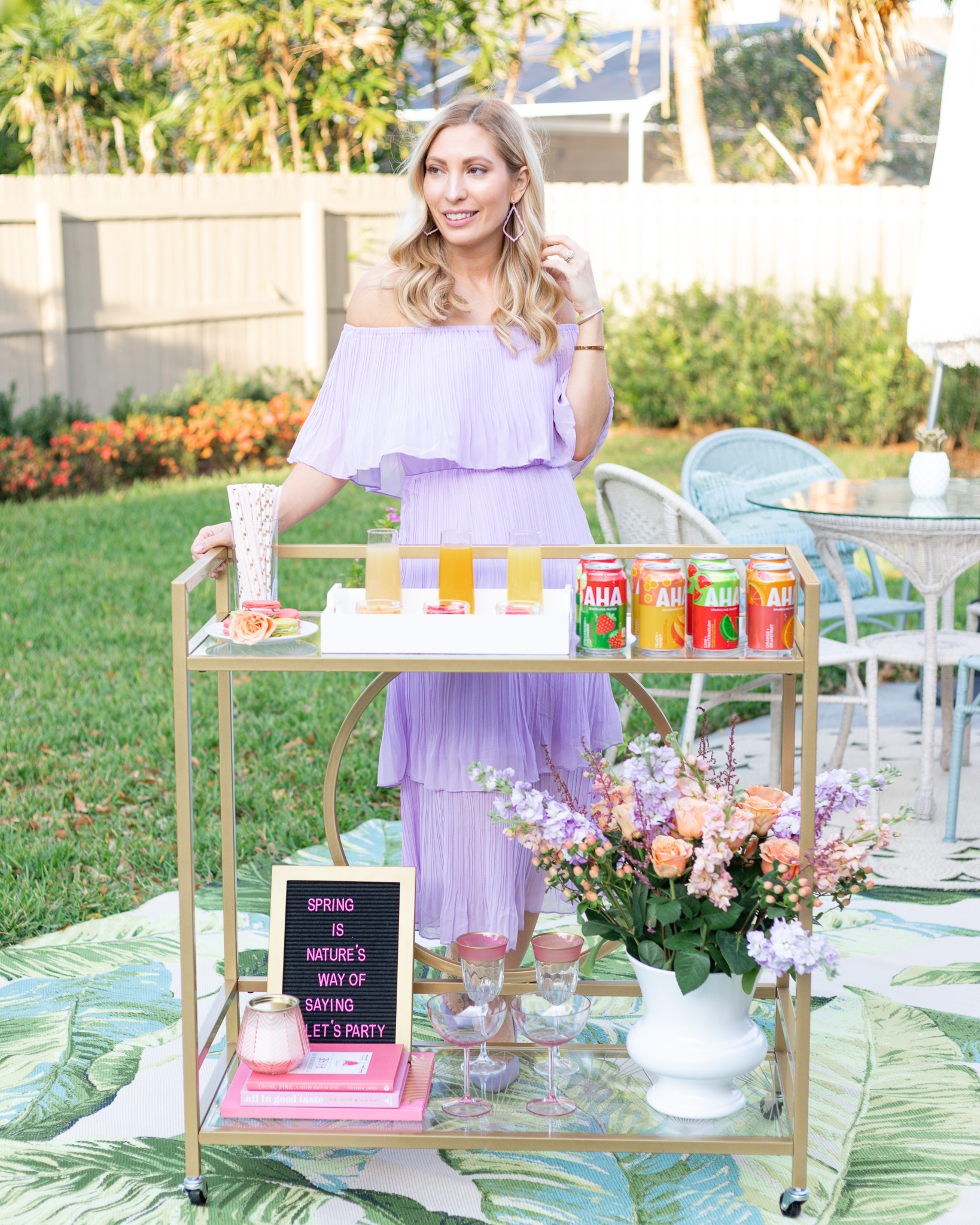 STYLING A SPRING BAR CART