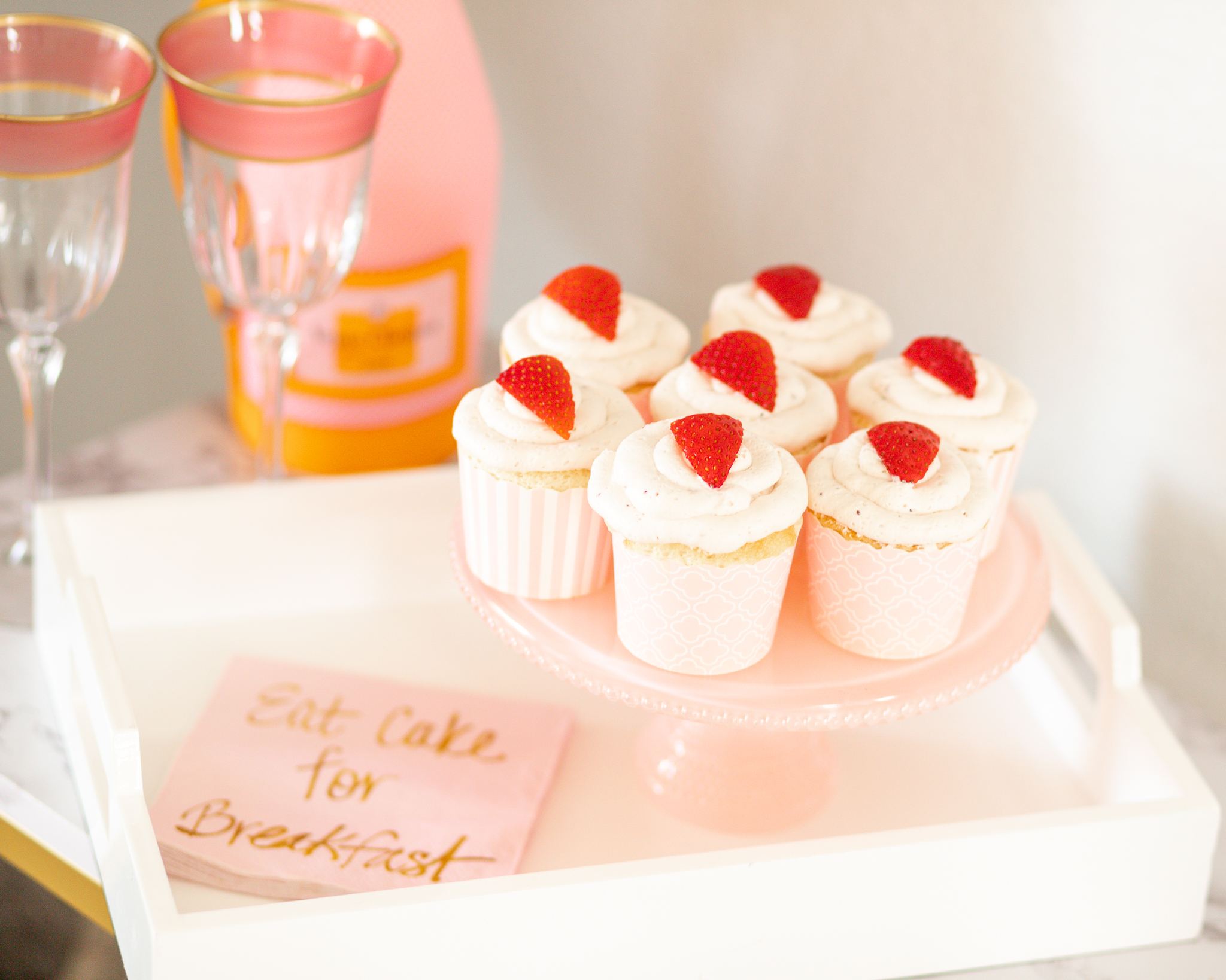 STRAWBERRY ANGEL FOOD CUPCAKES