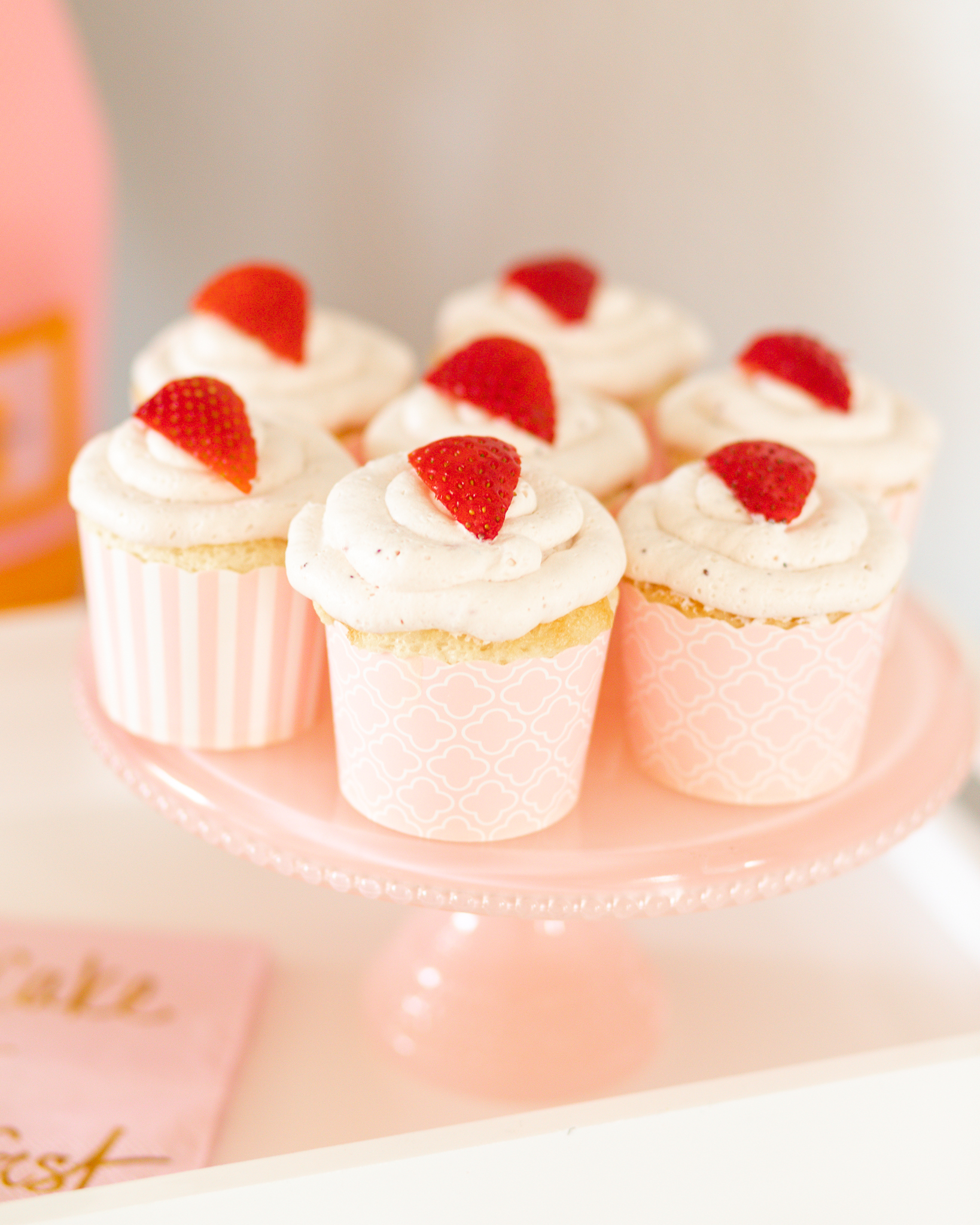 STRAWBERRY ANGEL FOOD CUPCAKES