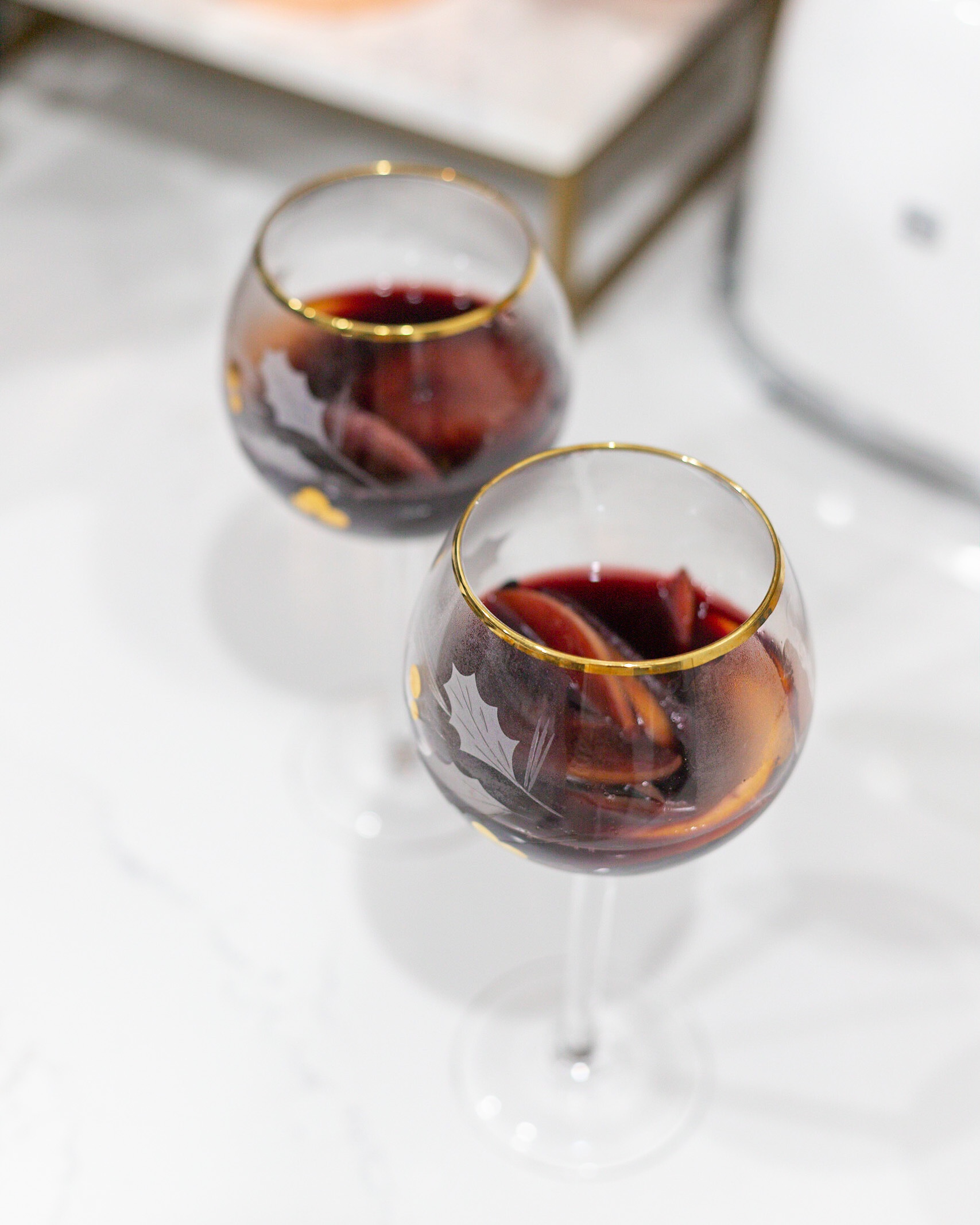 INSTANT POT HOLIDAY MULLED WINE