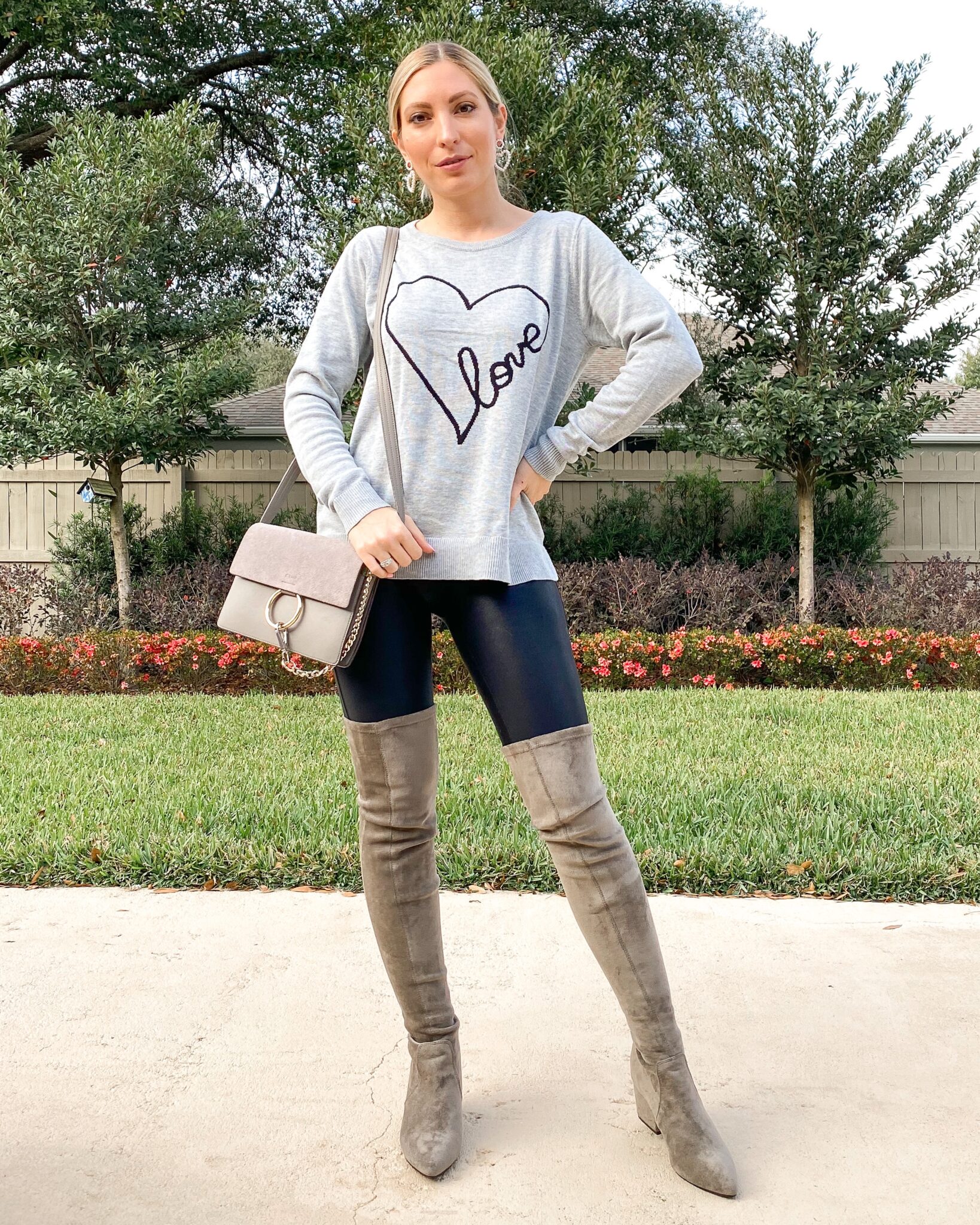 5 WAYS TO STYLE SPANX LEATHER LEGGINGS - The Fashionable Accountant